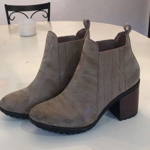 Tan booties size 10. Great condition, barley worn.
